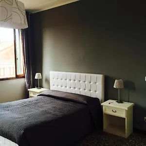 Guest House Loredana Zajazd