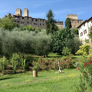 https://le-romite.it-tuscanyhotel.com